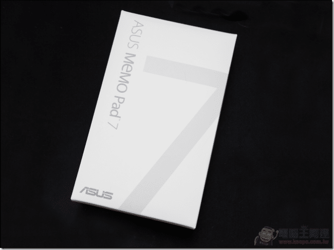 ASUS MeMo Pad 7 ME70CX kutu