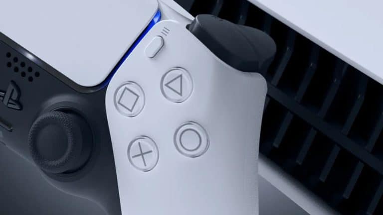 ps5 konsol kumandasının sağ tarafı