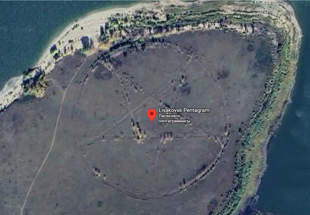 Kazakistan’daki pentagramın google haritalardaki uydu görüntüsü